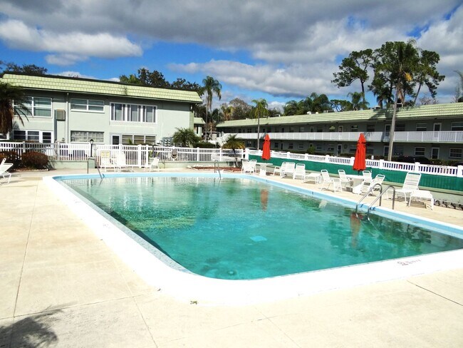 Building Photo - 2 bed / 2bath condo in the heart of Clearwater