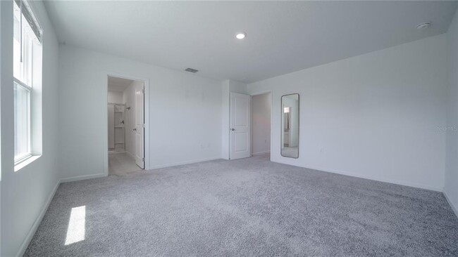 Building Photo - 8735 Sportsman Lp