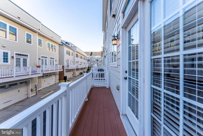 Building Photo - 3104 Magellan Ct