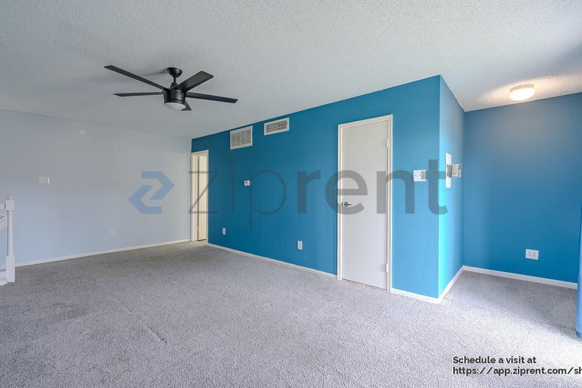 Building Photo - 2120 El Paseo St