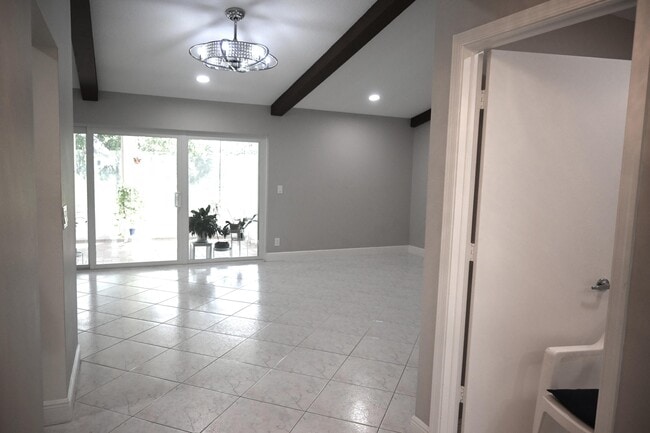 Building Photo - 9746 Lancaster Pl