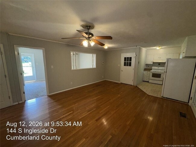 Building Photo - 144 S Ingleside Dr