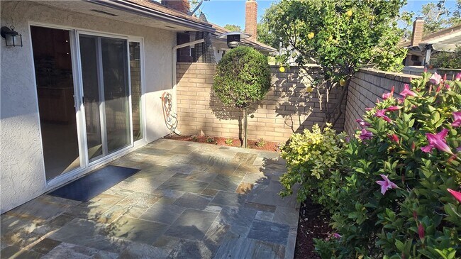 Building Photo - 5056 Balsawood