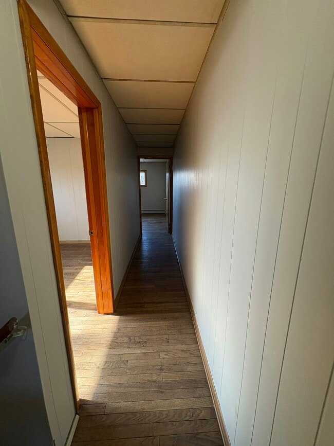 Building Photo - 725 Wheeler Ave