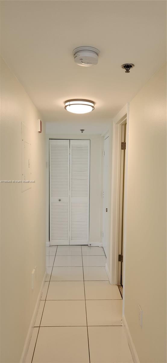 Building Photo - 7601 Dickens Ave