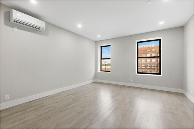 Floorplan - 4521 3rd Ave