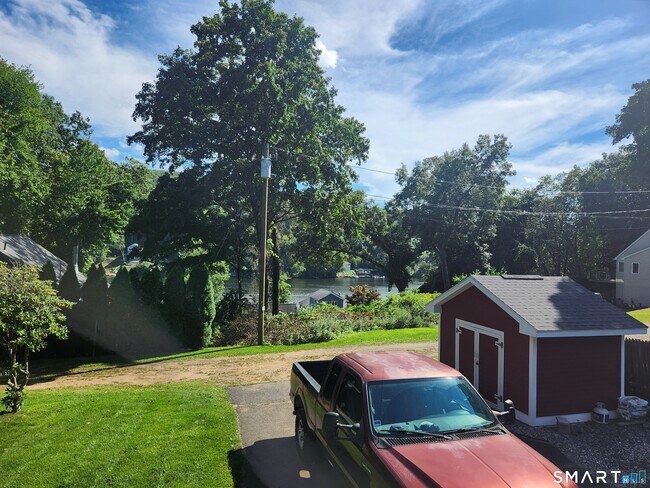 Building Photo - 61 Hornet Nest Rd