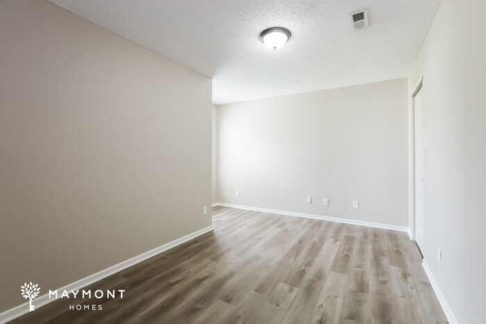 Building Photo - 6744 Everbloom Ln