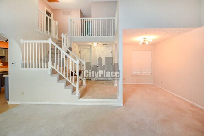 Building Photo - 7497 Charrington Ct