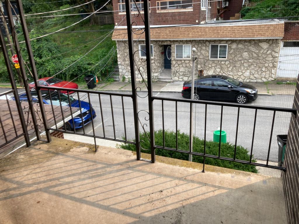 Building Photo - 50 Maplewood St