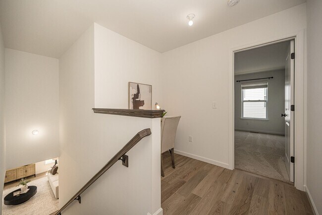 Building Photo - 223 Randlin Dr