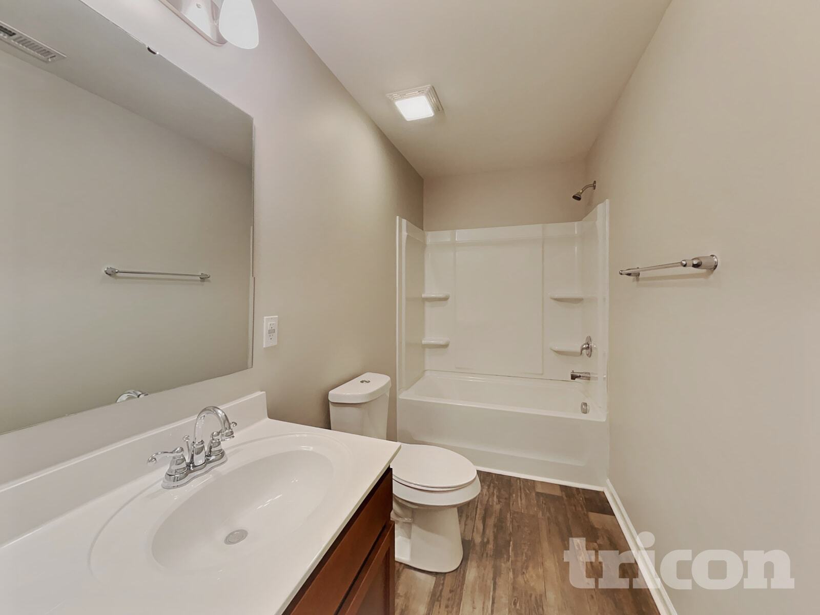 Building Photo - 176 Hidden Lakes Rd