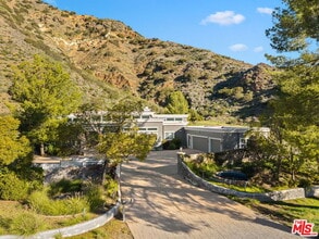 Building Photo - 3699 Kanan Rd