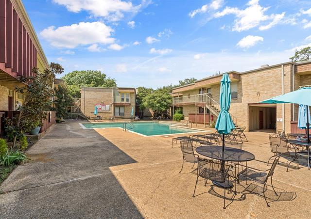 Building Photo - 5924 Birchbrook Dr