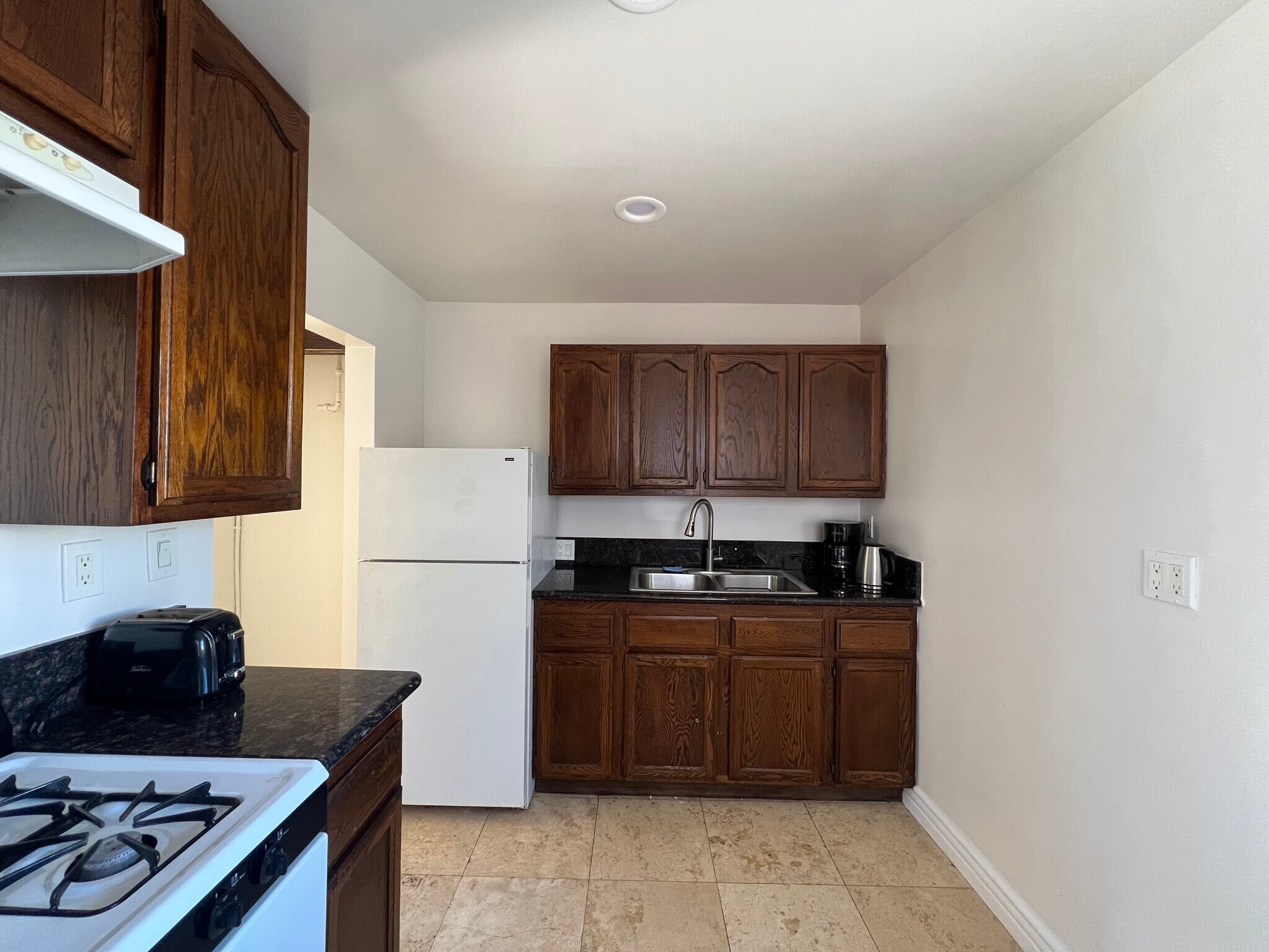 Building Photo - 5255 1/2 Denny Ave