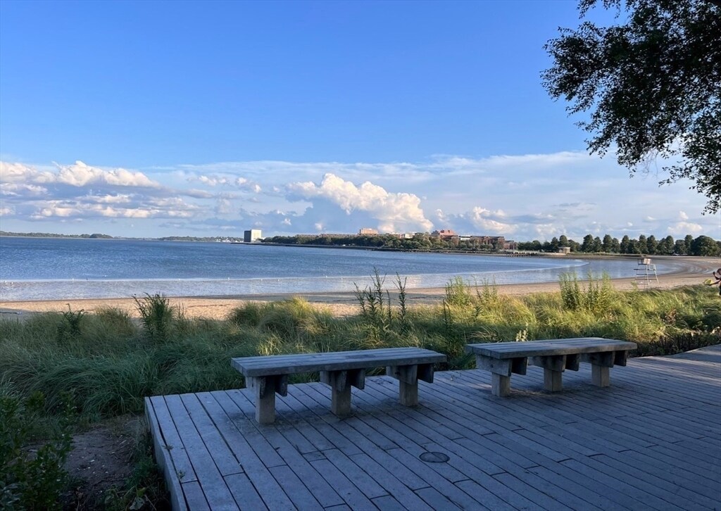 Building Photo - 33 Ward St