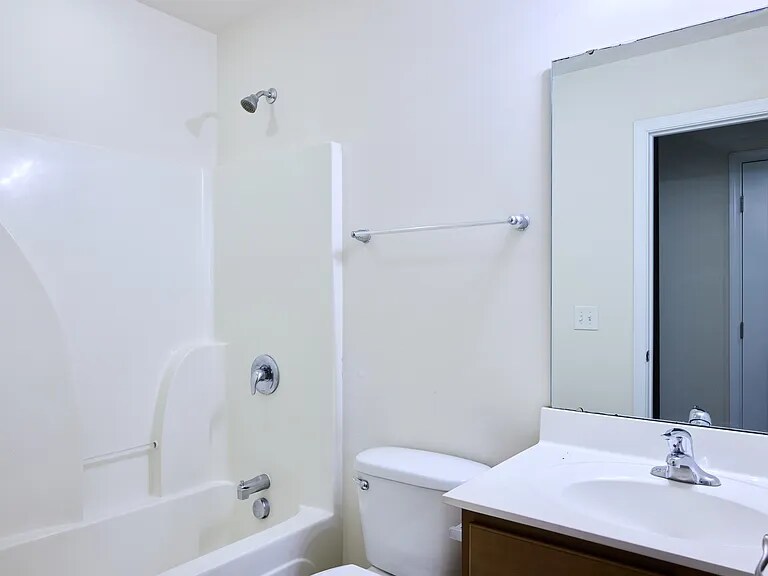 Building Photo - 457 Woodbark Ct