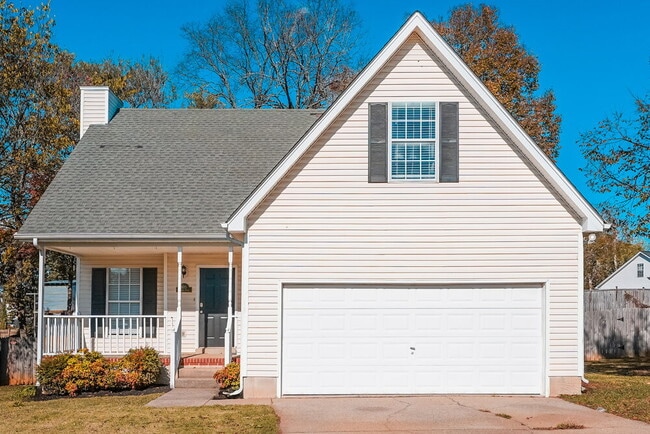 Building Photo - 405 Randall Ln