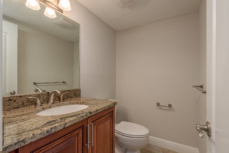 Building Photo - 2700 Bayshore Blvd