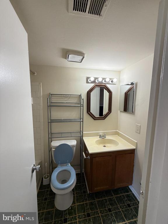 Building Photo - 12276 Stevenson Ct