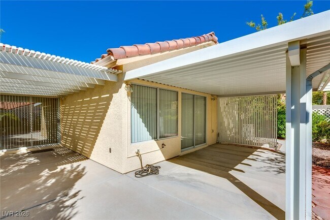 Building Photo - 324 Cavalla St