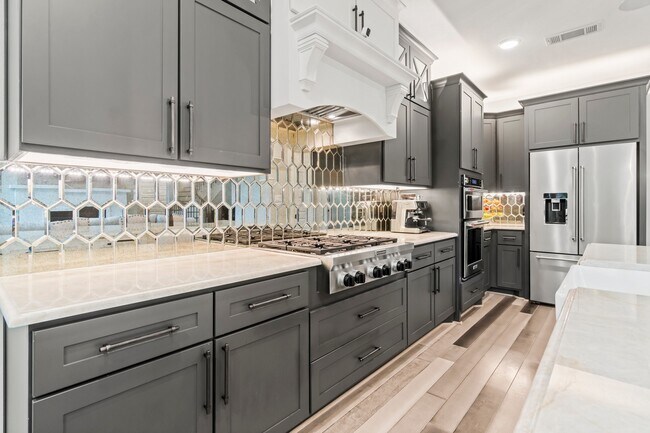 Building Photo - 109 Bronze Peak Ct