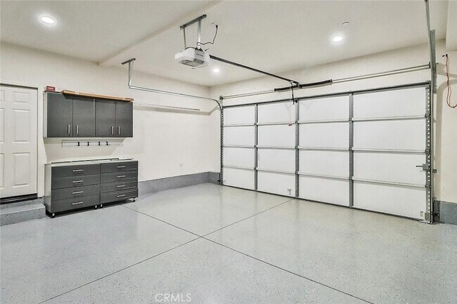Building Photo - 6746 N Glasner Ln