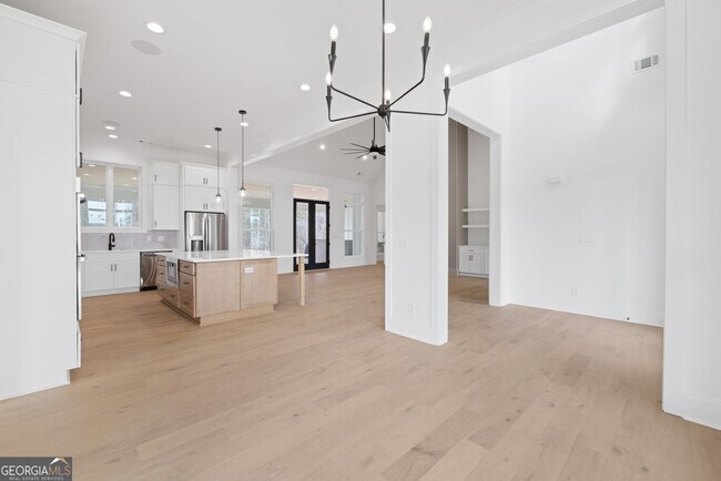 Building Photo - 2151 Osprey Poynte