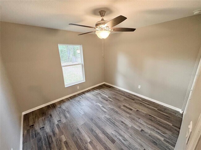 Building Photo - 5384 NW 60th Terrace