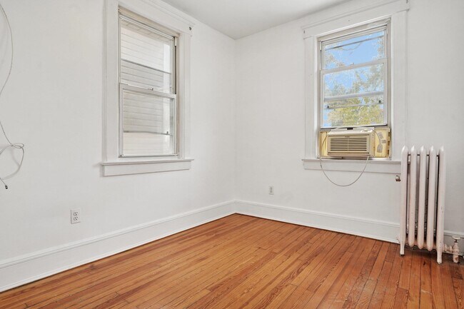 Building Photo - 1507 80th St