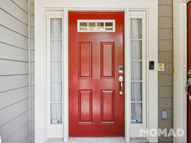 Building Photo - Cozy 2 Bedroom/2.5 Bath Townhome in Atlanta