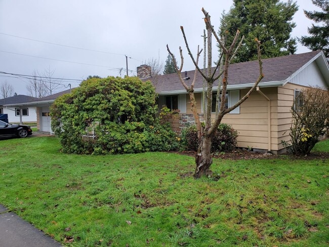 Building Photo - 3bd/1.5ba Completely Remodeled House with ...