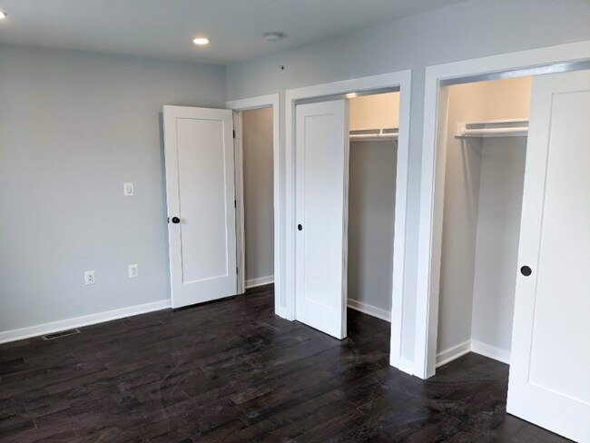 Building Photo - 1932 4th St NE