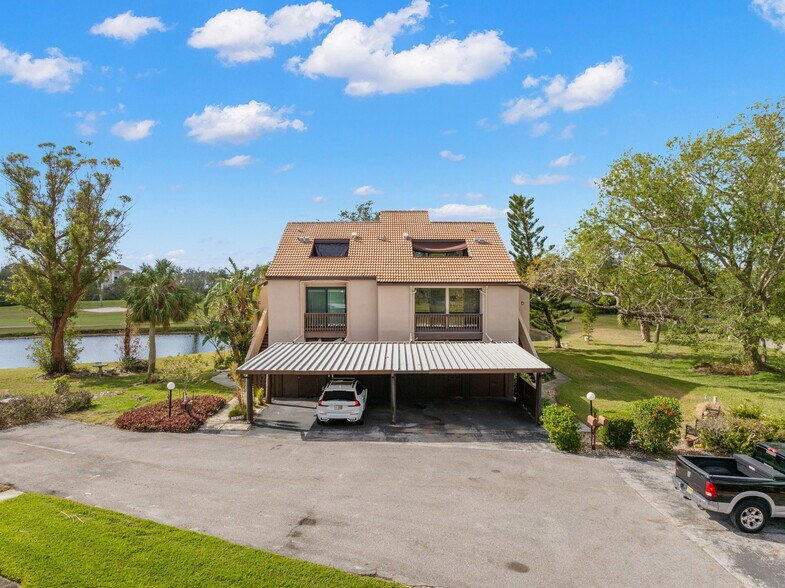 Building Photo - 1328 Pelican Creek Xing