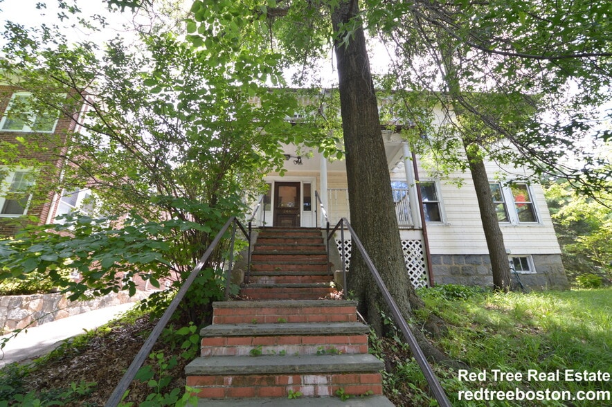 Building Photo - 244 Winchester St