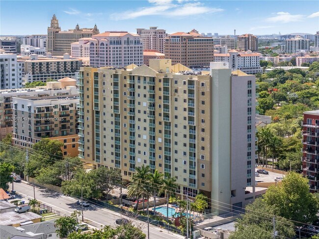 Building Photo - 3500 Coral Wy