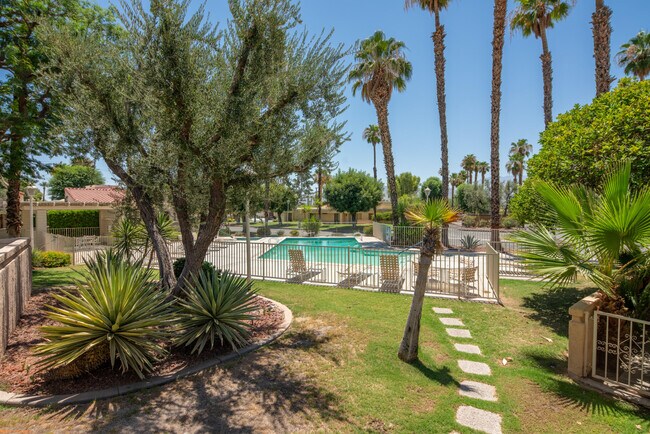 Building Photo - 41612 Aventine Ct