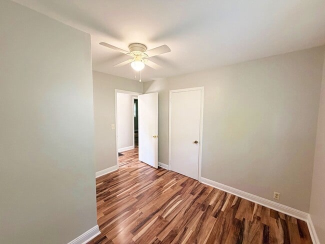 Building Photo - Move-In Ready 3BR Rental with Spacious Yard & Deck