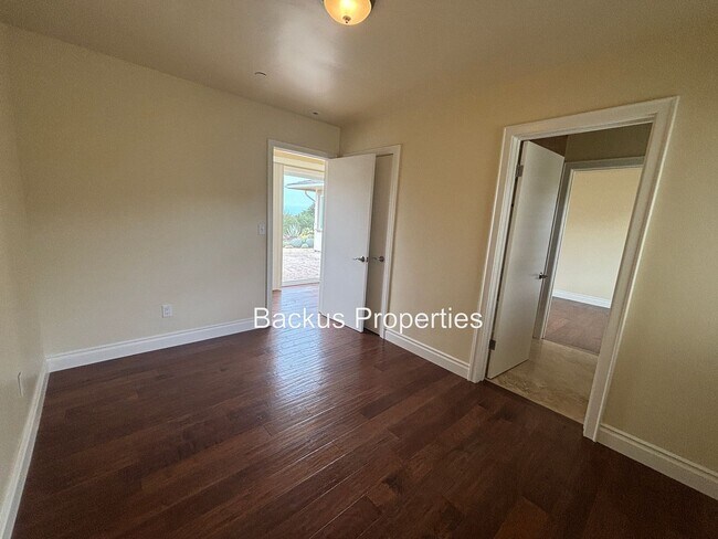 Building Photo - Stunning three bedroom home in picturesque...