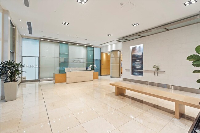 Building Photo - 2101 Brickell Ave