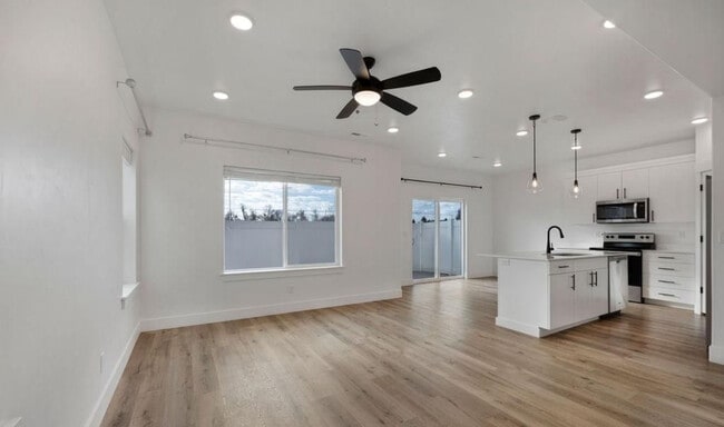 Building Photo - 1104 Jaylee Dr
