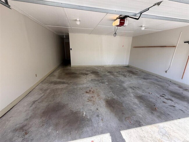 Building Photo - 3204 Gatsby Ln