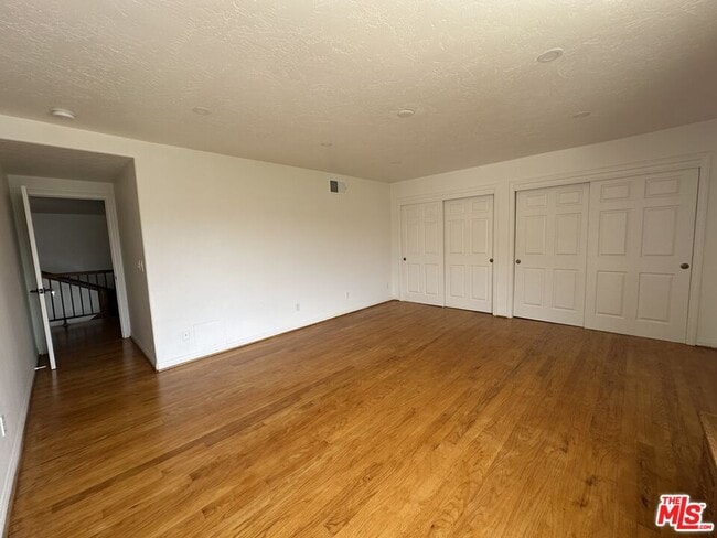 Building Photo - 2846 Angelo Dr