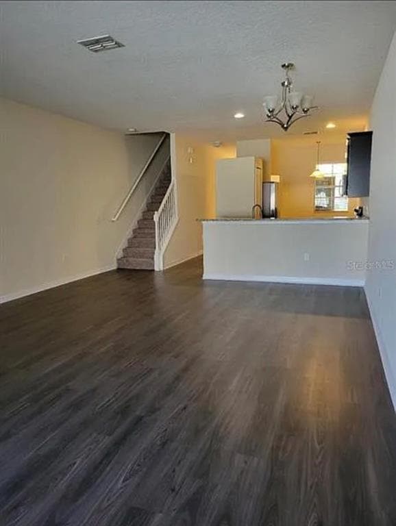 Building Photo - 9453 Trumpet Vine Loop