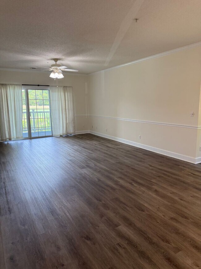 Building Photo - Spacious 3-Bedroom, 2-Bath Condo in Magnolia North at Myrtlewood with Golf Course Views!