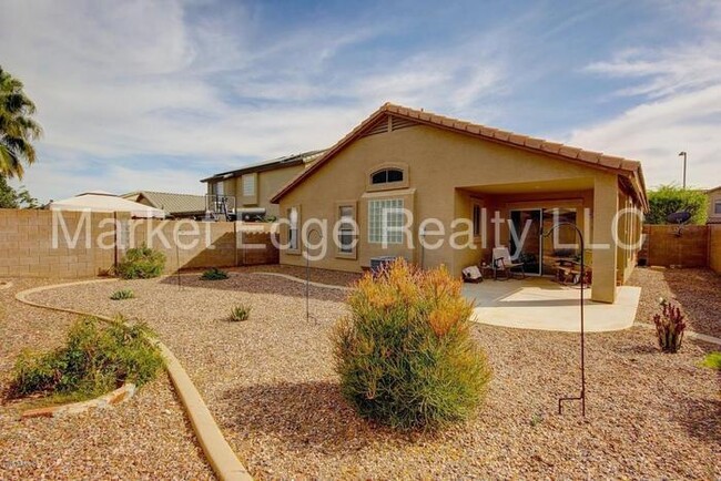 Building Photo - 3Bed/2Bath at Bell/Sarival! $399 MOVE-IN S...