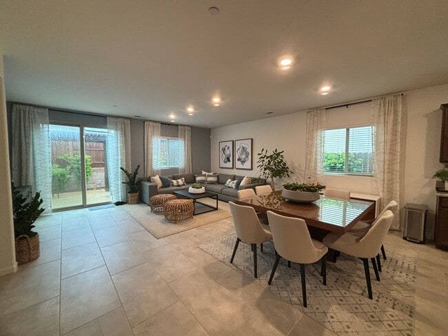 Building Photo - Breathtaking 4/2 Rancho Cordova Model w/TO...