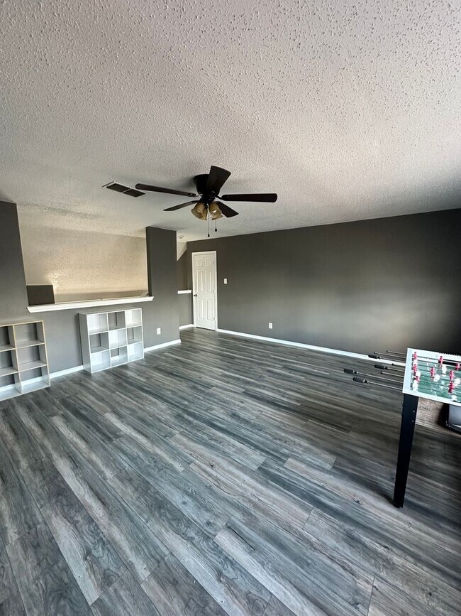 Building Photo - SPACIOUS REMODELED HOME NEAR MAJOR ARLINGT...