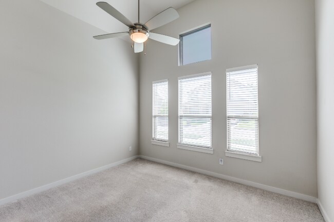 Building Photo - 1706 Goodfield Ln