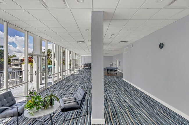 Building Photo - 11930 N Bayshore Dr